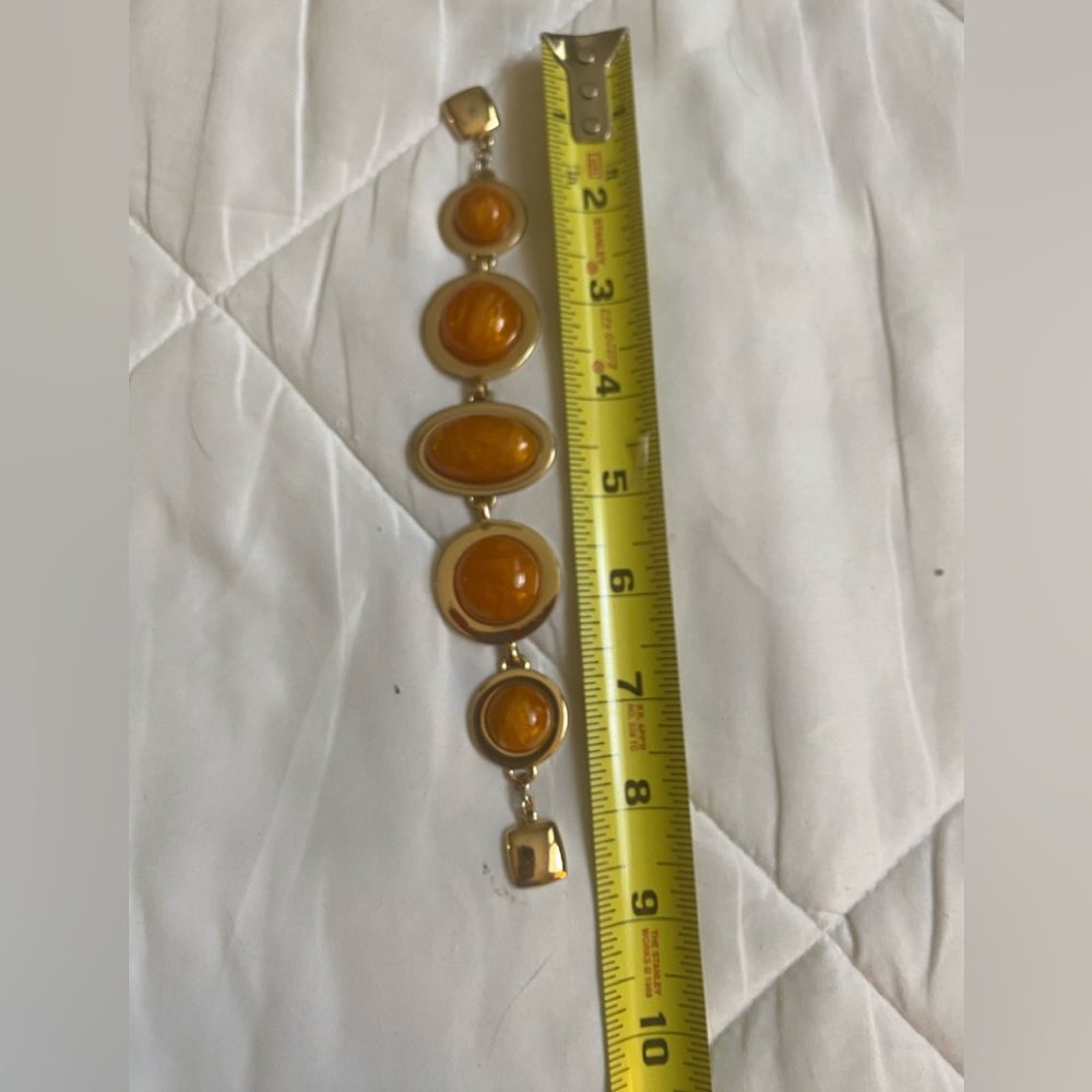 Cute Gold Bracelet with Orange Stones